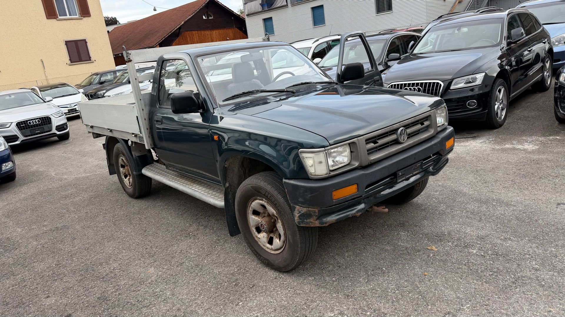 VW Taro 4x4 Normal Cab (CL)-image-1