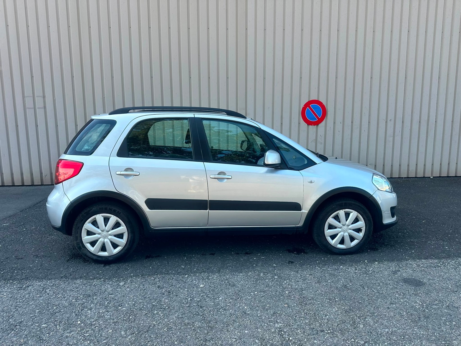 SUZUKI SX4 1.6 16V GL Top 4WD-image-6