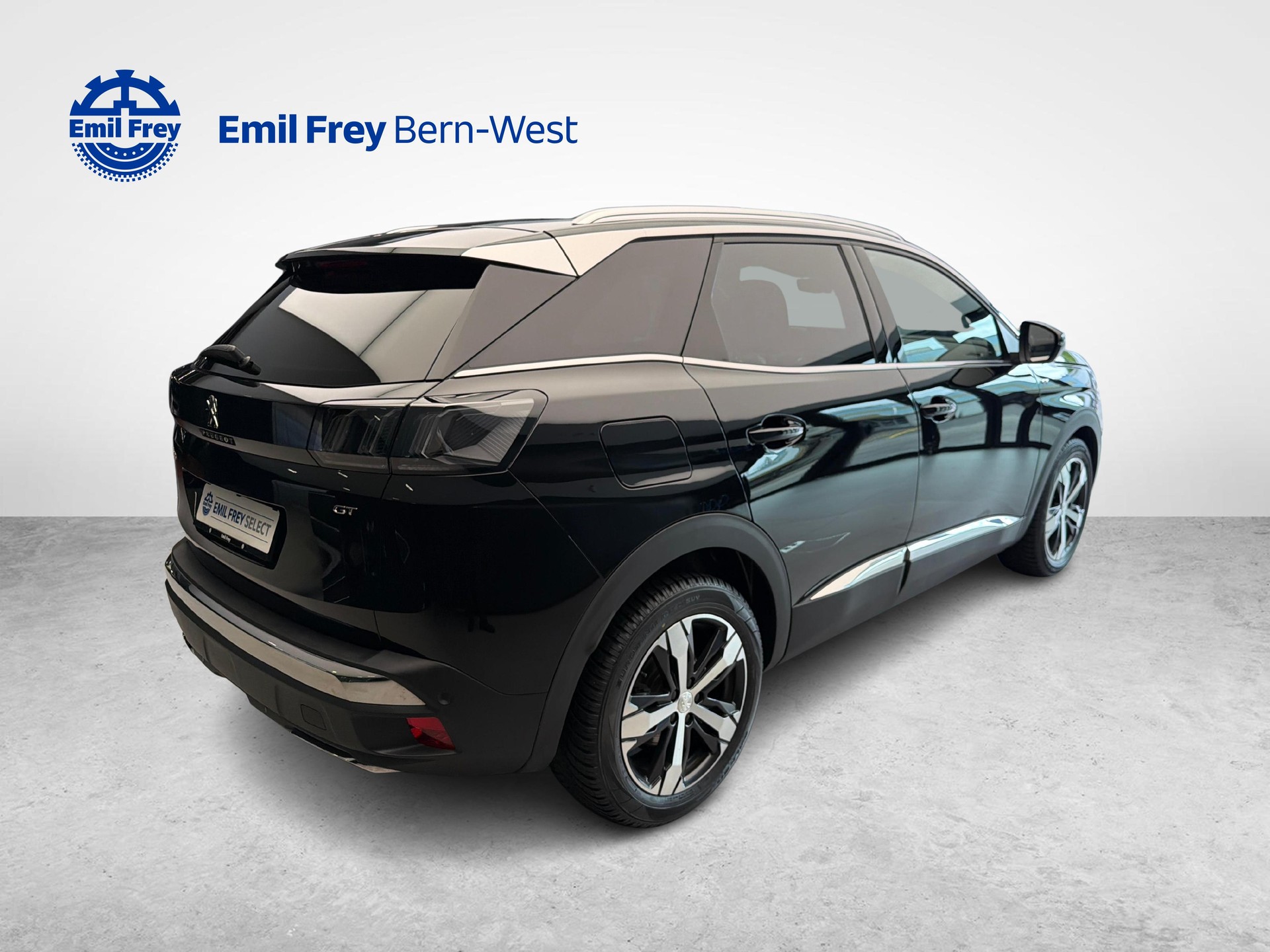 PEUGEOT 3008 1.2 PureTech GT Pack-image-4
