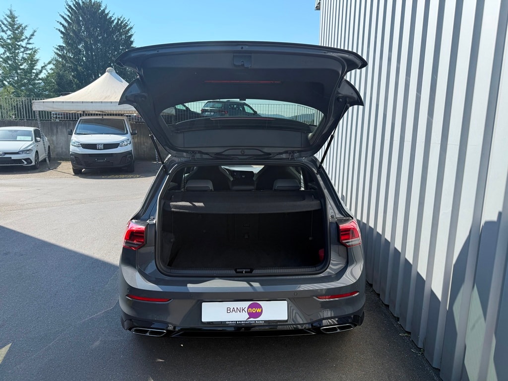 VW Golf 1.5 e TSI ACT Life DSG-image-4