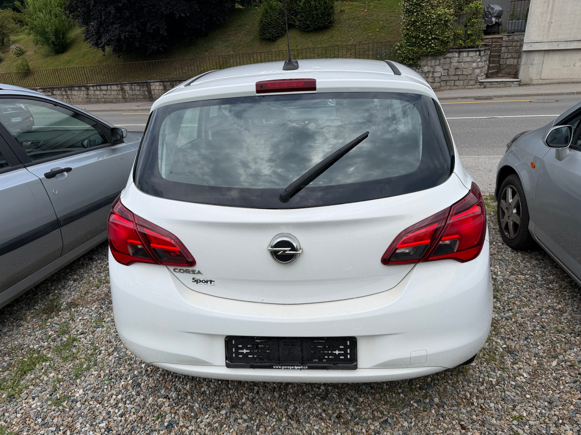 OPEL Corsa 1.4 EcoTec 120 Years Edition-image-4