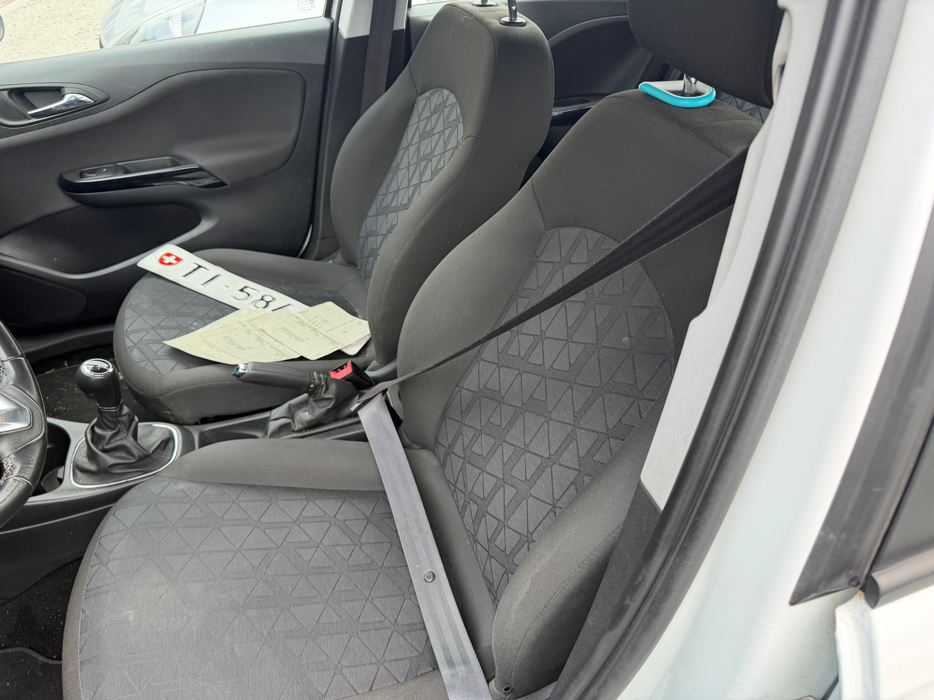 OPEL Corsa 1.4 EcoTec 120 Years Edition-image-7