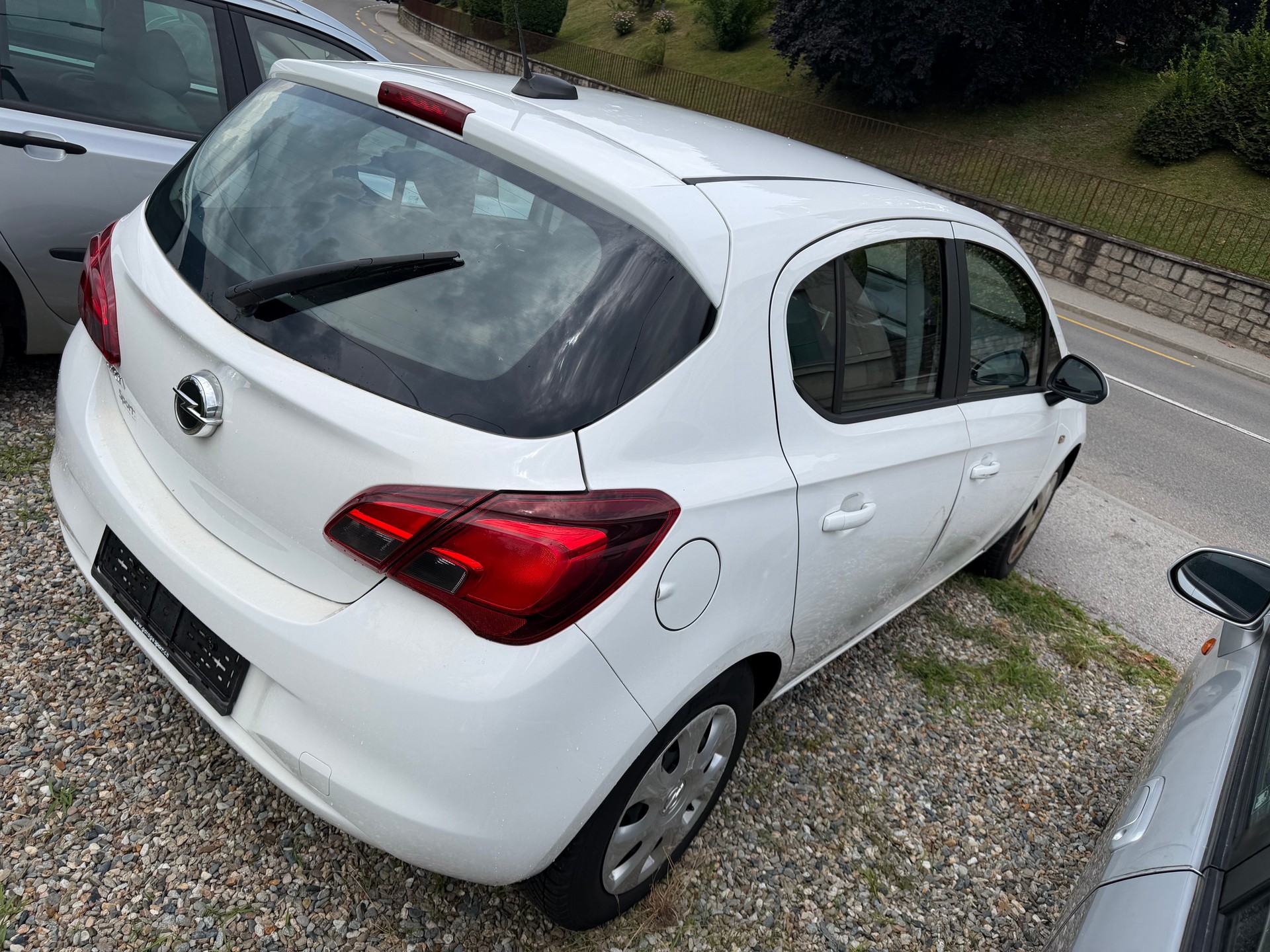 OPEL Corsa 1.4 EcoTec 120 Years Edition-image-3