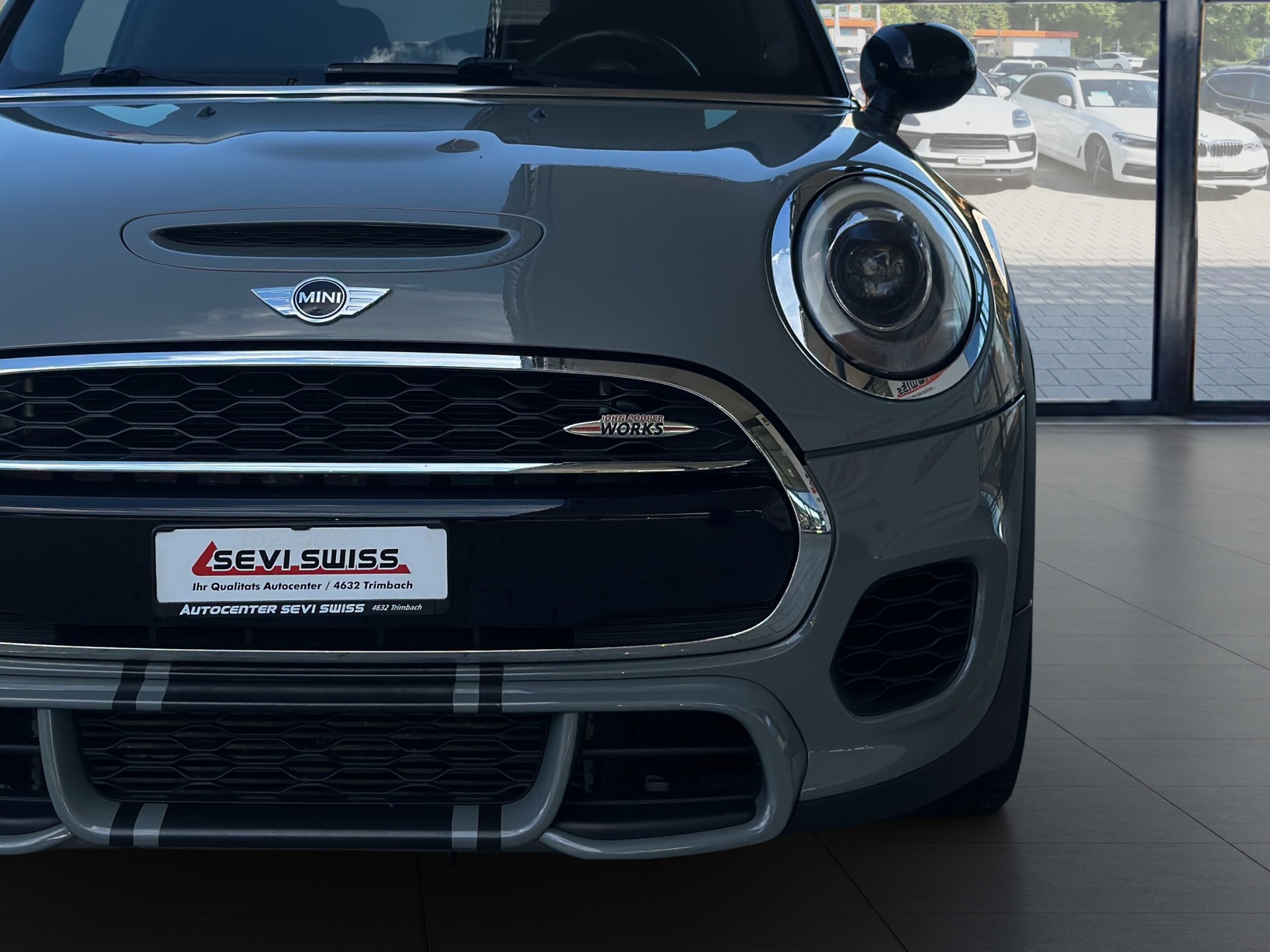 MINI Cooper John Cooper Works-image-8