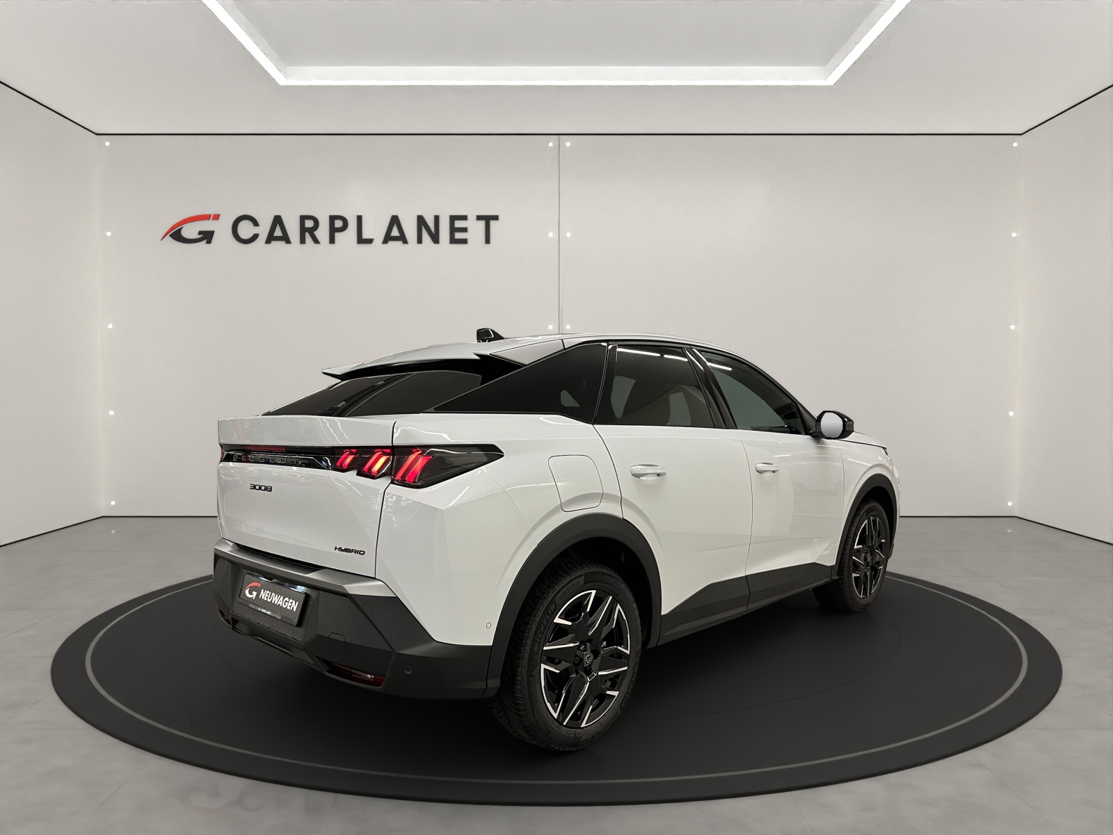 PEUGEOT 3008 1.2 Hybrid Allure Premium-image-4