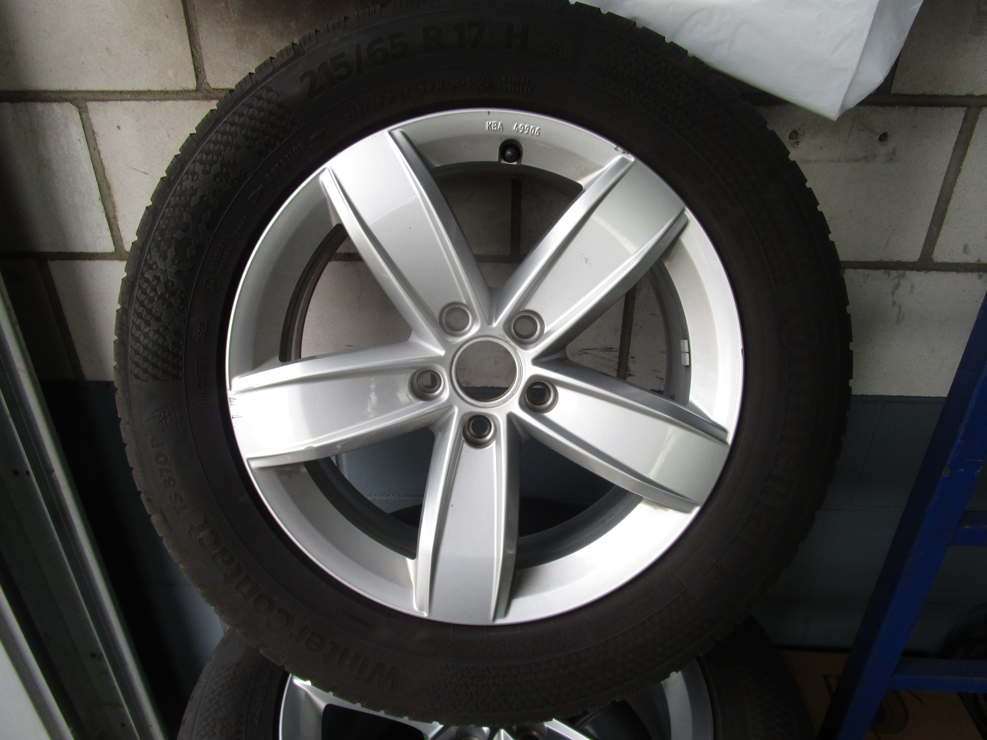 VW Tiguan 2.0 TDI SCR Highline 4Motion DSG-image-15