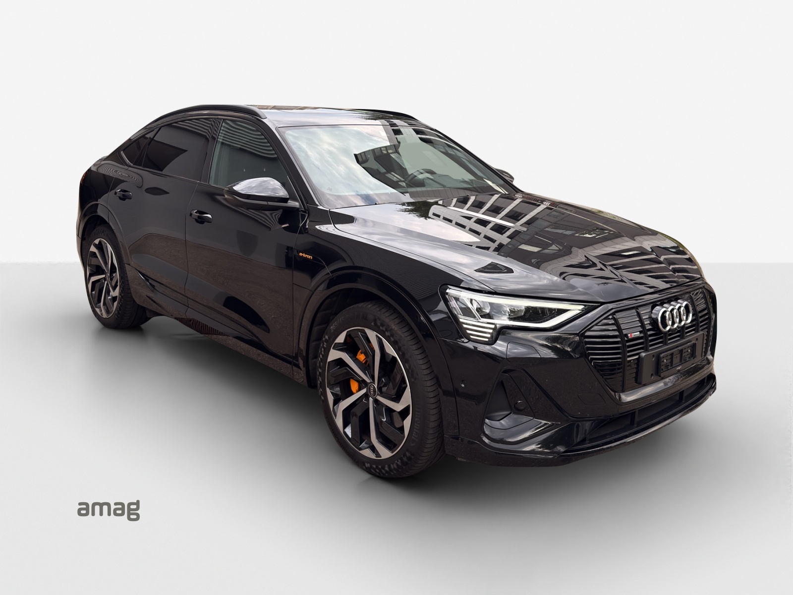 AUDI e-tron 55 Sportback S Line Black Edition quattro-image-6
