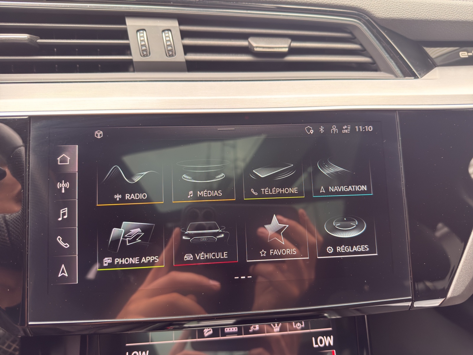 AUDI e-tron 55 Sportback S Line Black Edition quattro-image-14
