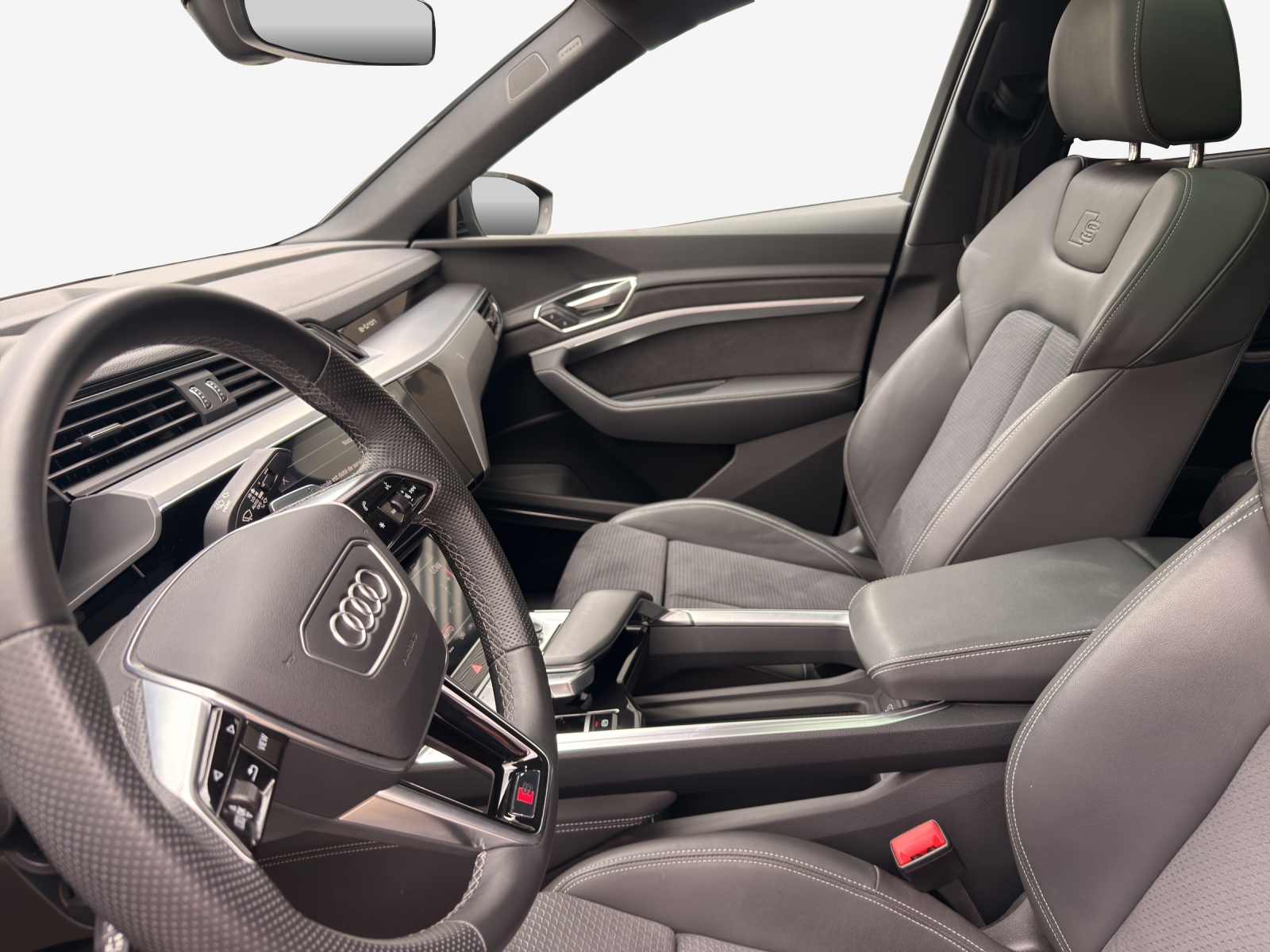 AUDI e-tron 55 Sportback S Line Black Edition quattro-image-8