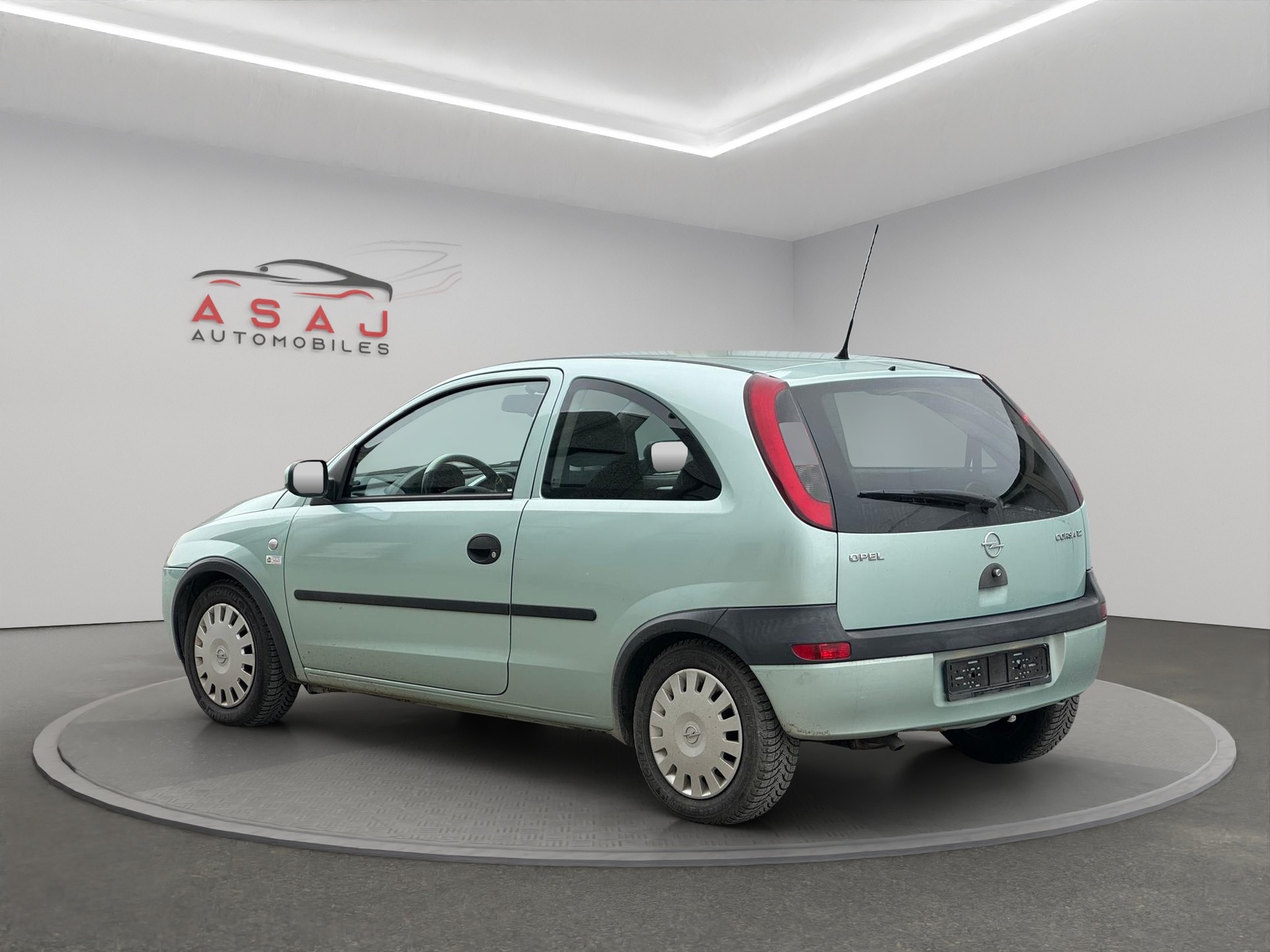 OPEL Corsa 1.2 16V Comfort-image-6