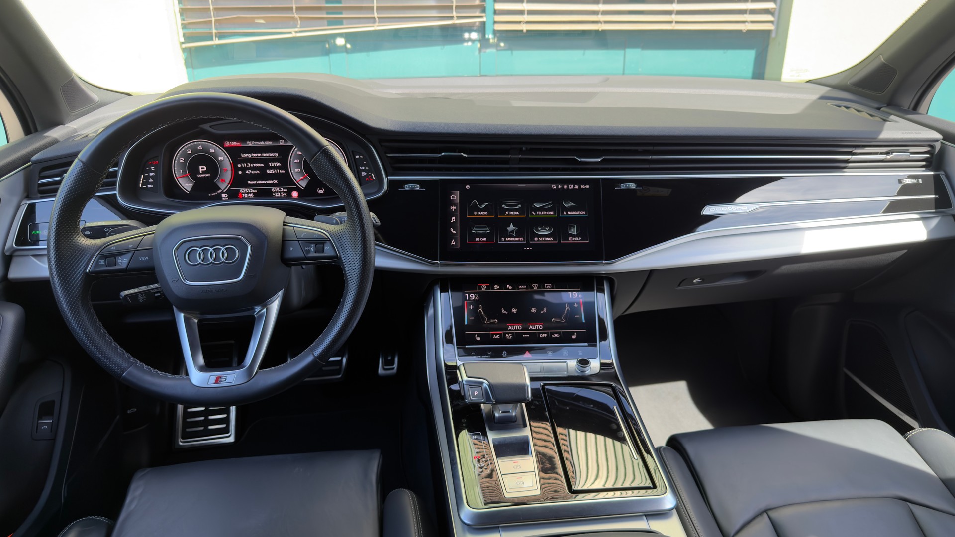 AUDI Q7 55 TFSI S Line quattro tiptronic-image-8