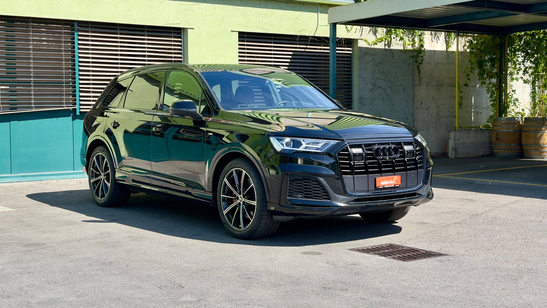 AUDI Q7 55 TFSI S Line quattro tiptronic-image-6