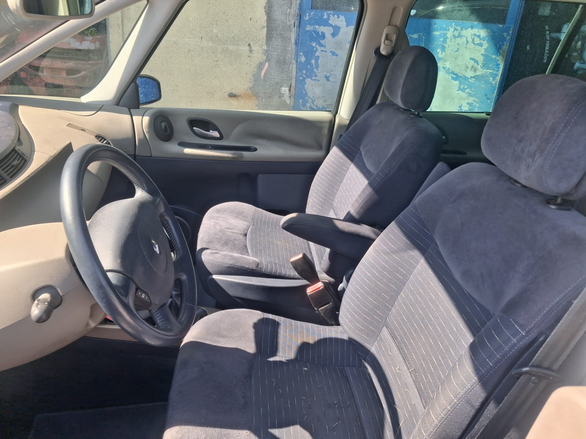 RENAULT Espace 3.5 V6 Expression Automatic-image-8