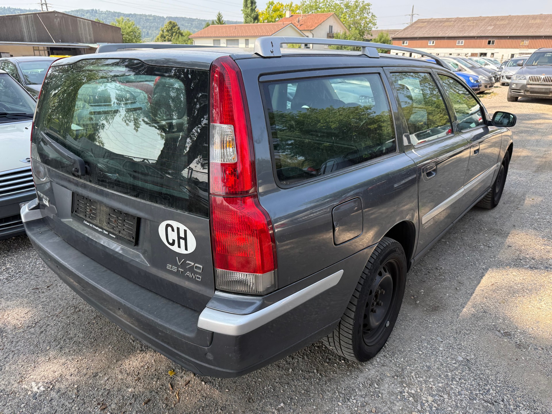 VOLVO V70 2.5T AWD-image-6