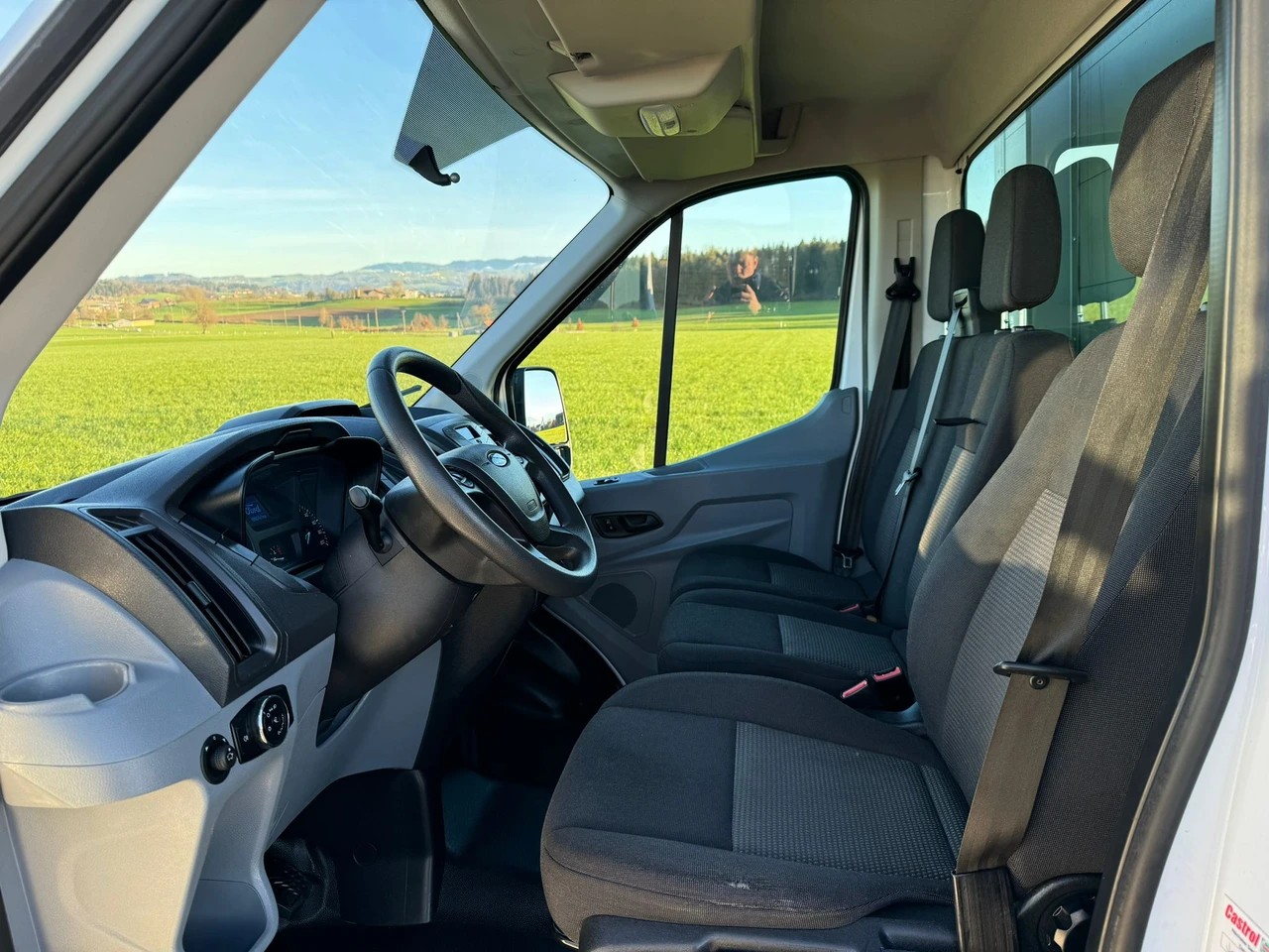 FORD Transit 350 L2 Ambiente 2.0 TDCi 130 Brücke-image-6