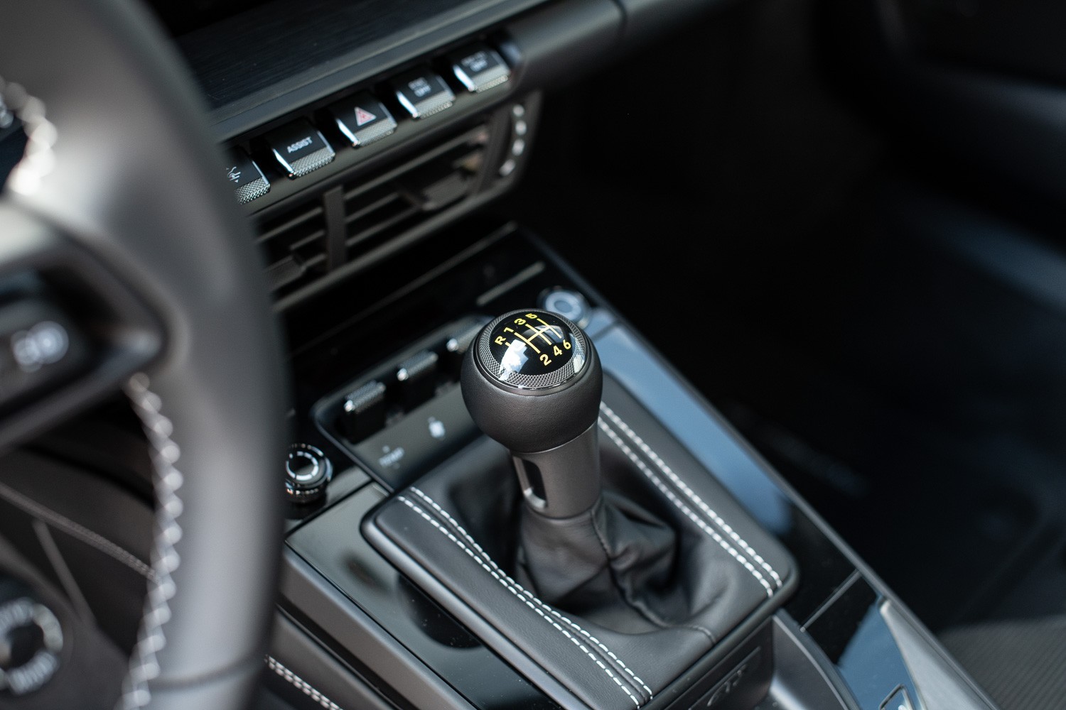 PORSCHE 911 Carrera GT3 Touring mod. 2026-image-29