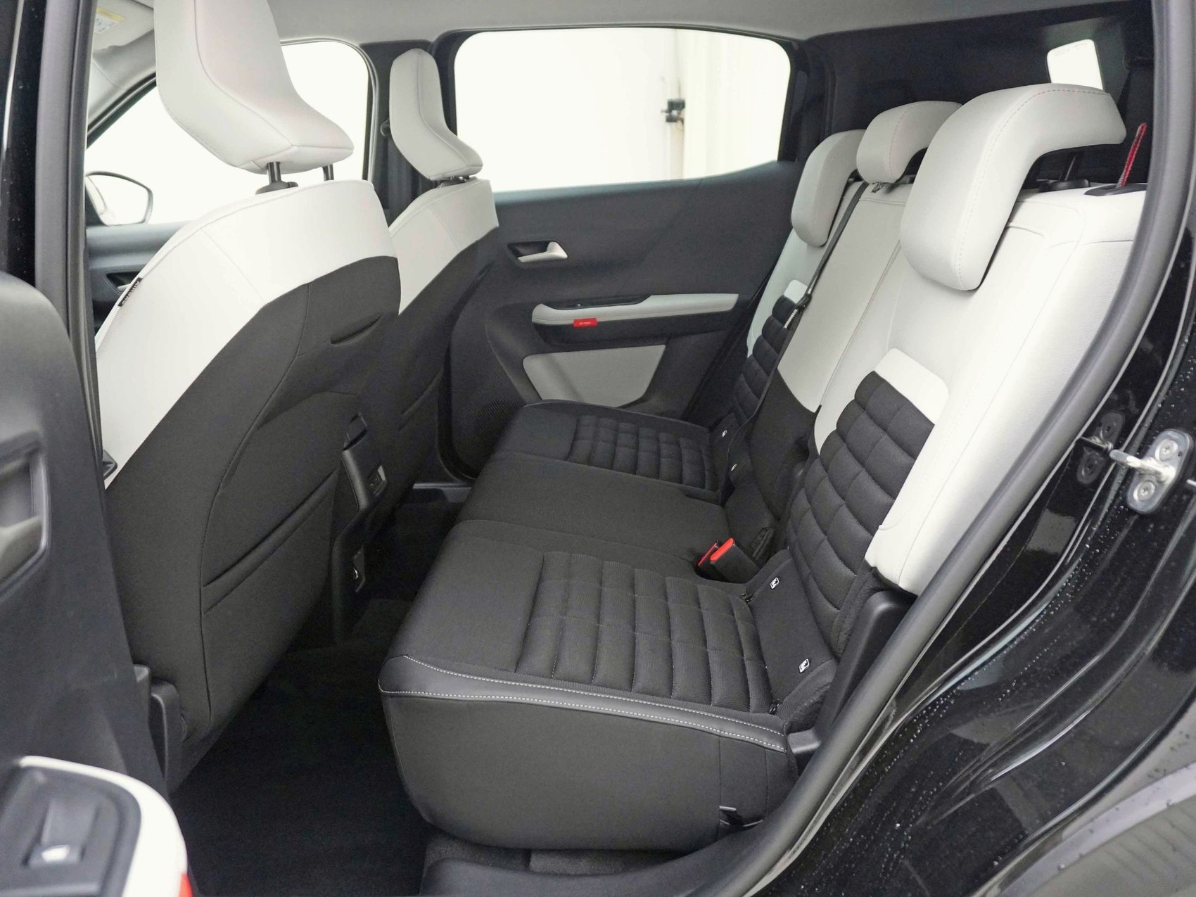 CITROEN C3 Aircross 1.2 Hybrid Max-image-20