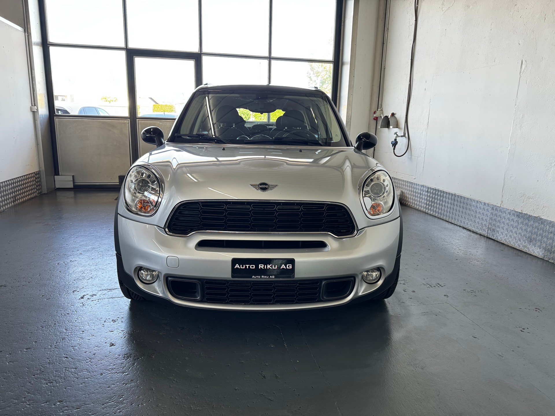 MINI Countryman Cooper S ALL4 Steptronic-image-3