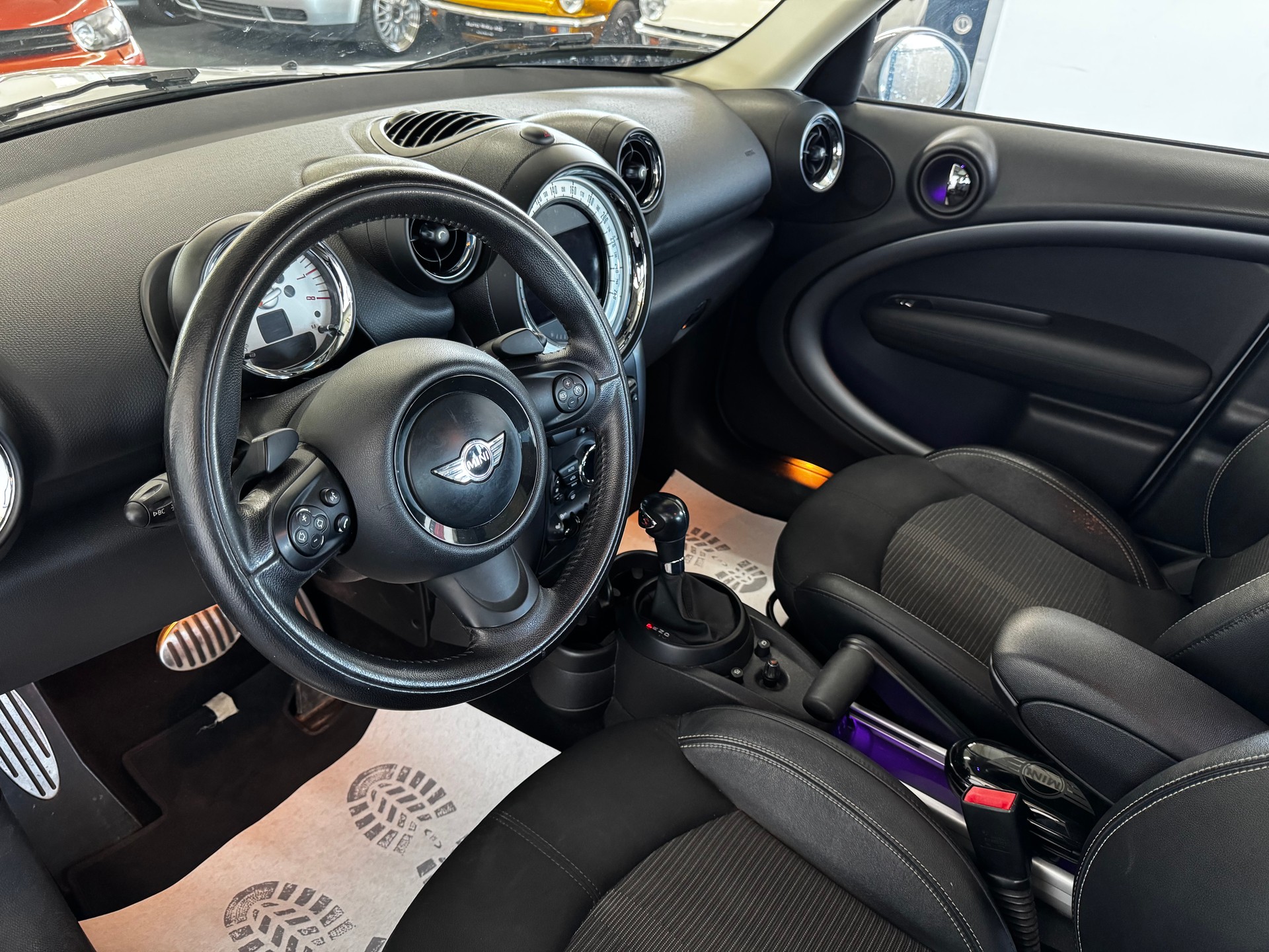 MINI Countryman Cooper S ALL4 Steptronic-image-12