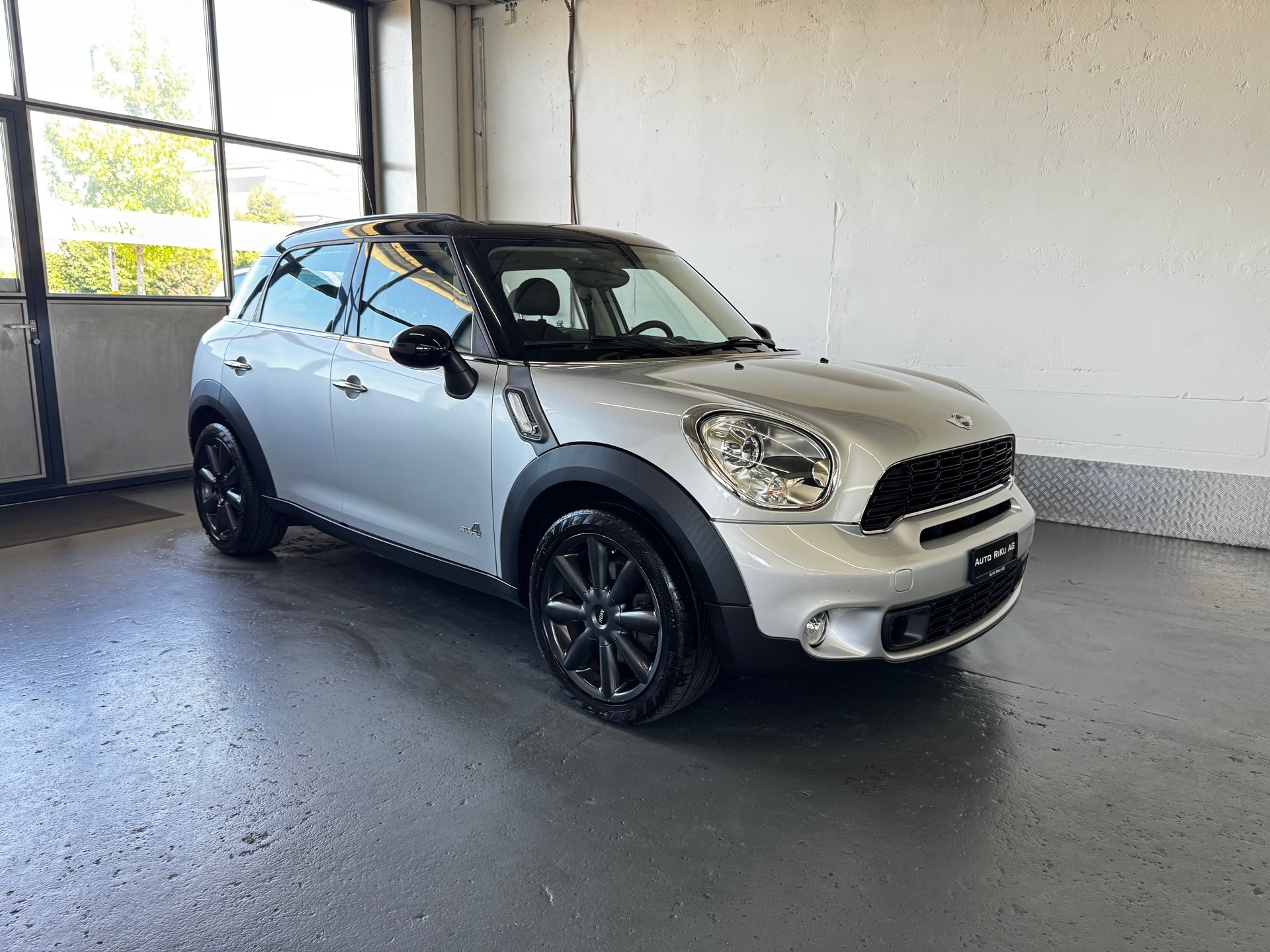 MINI Countryman Cooper S ALL4 Steptronic-image-1