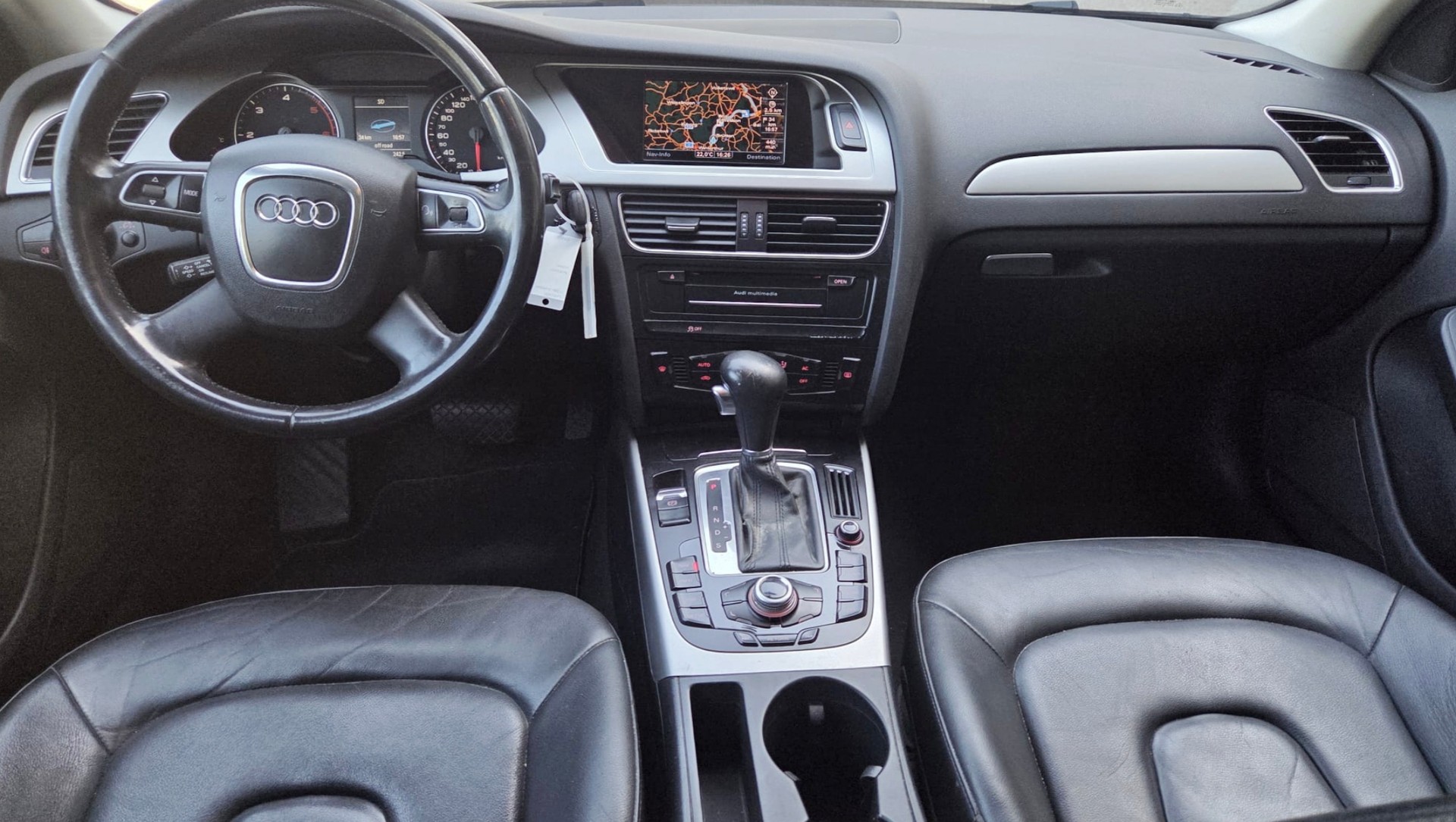 AUDI A4 Avant 2.0 TDI multitronic-image-7