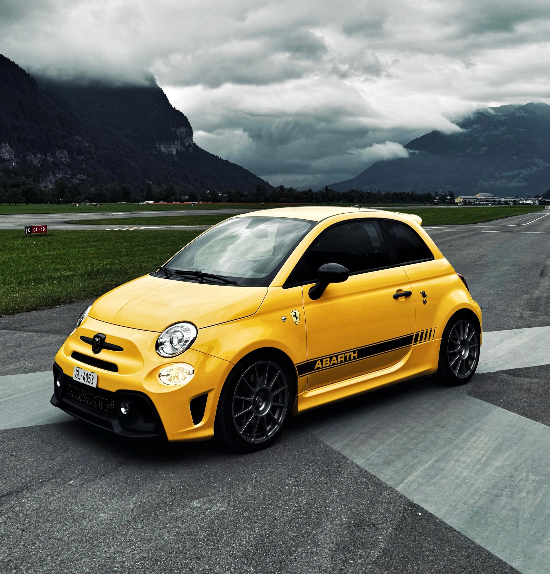 FIAT 1.4 T-Jet 180 Competizione-image-1