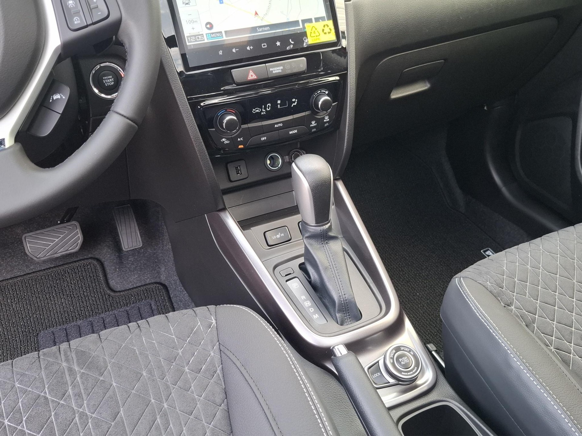 SUZUKI Vitara 1.4 T Piz Sulai Top Hybrid 4x4-image-10
