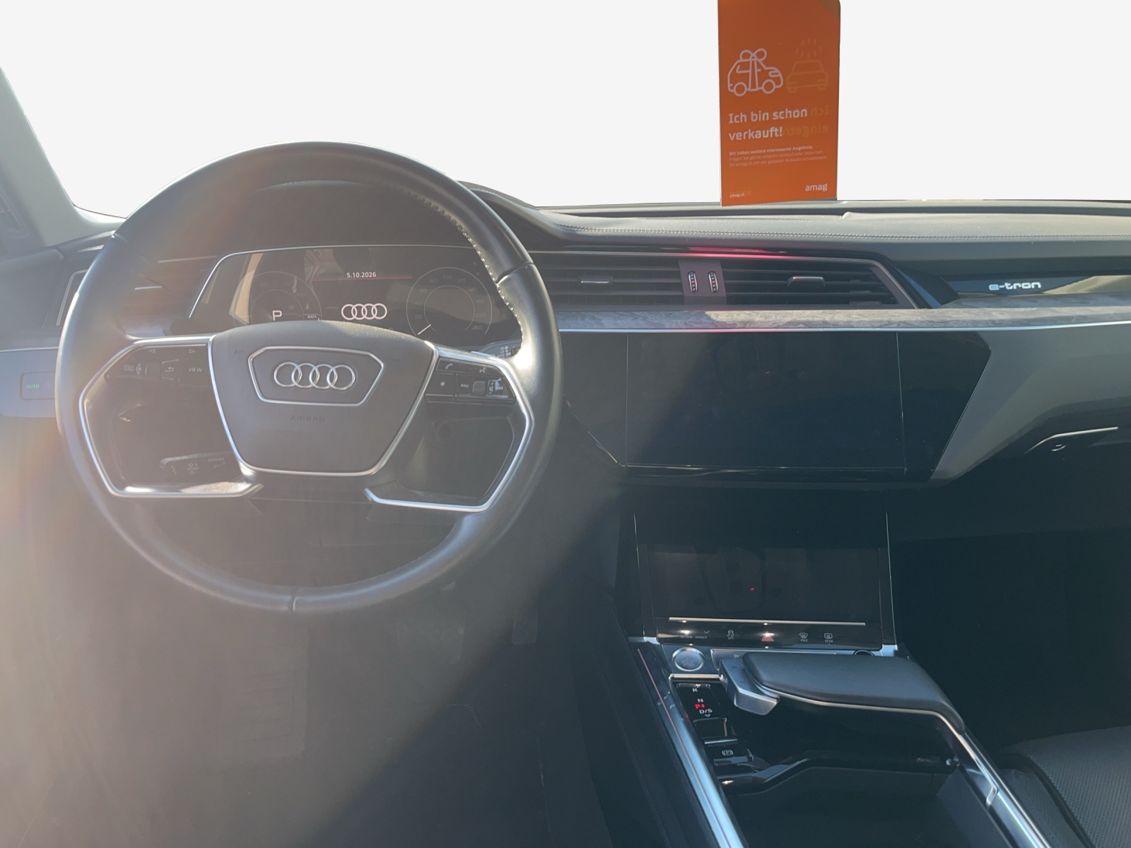 AUDI e-tron 55 Advanced quattro-image-9