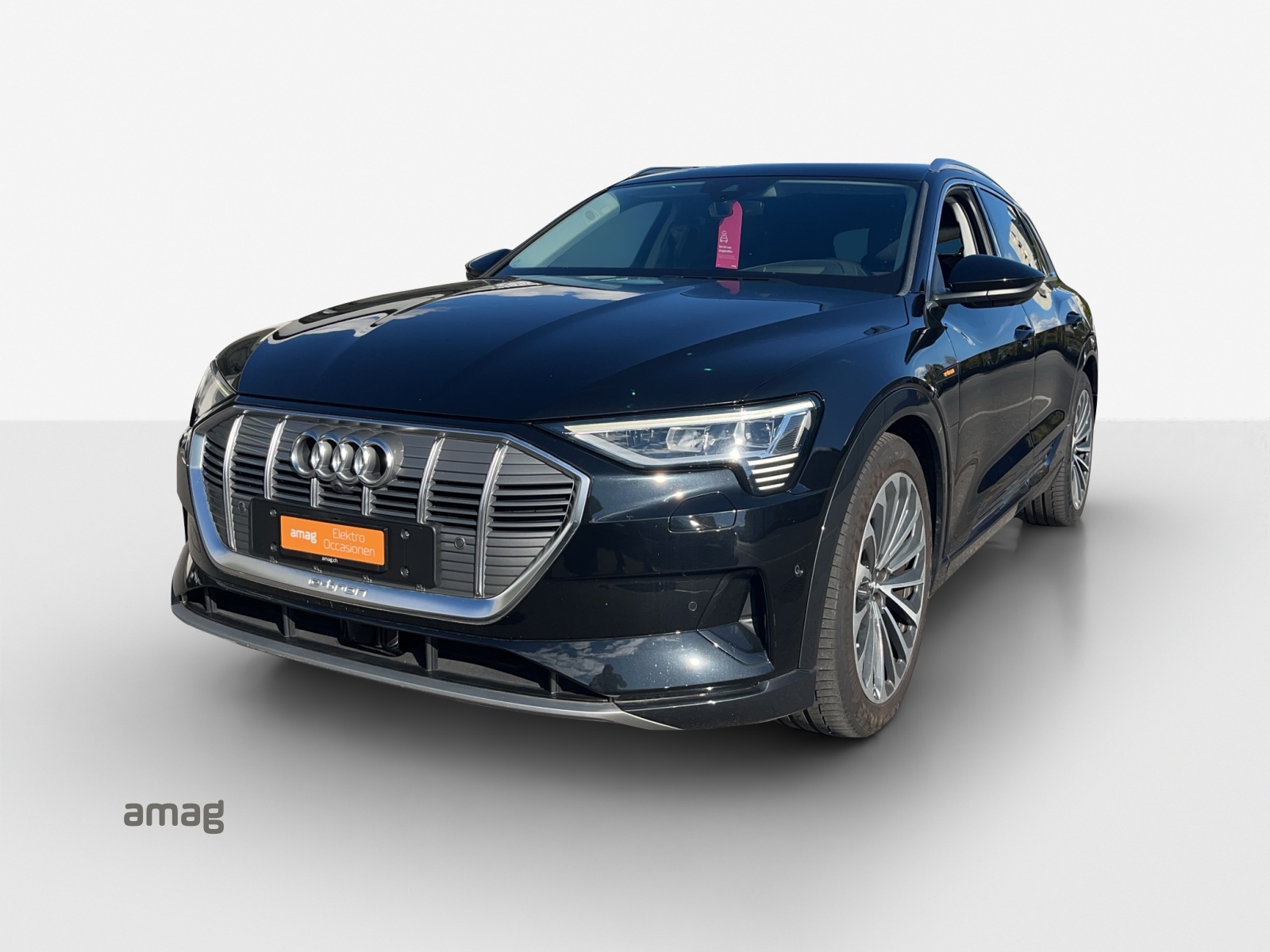 AUDI e-tron 55 Advanced quattro-image-1