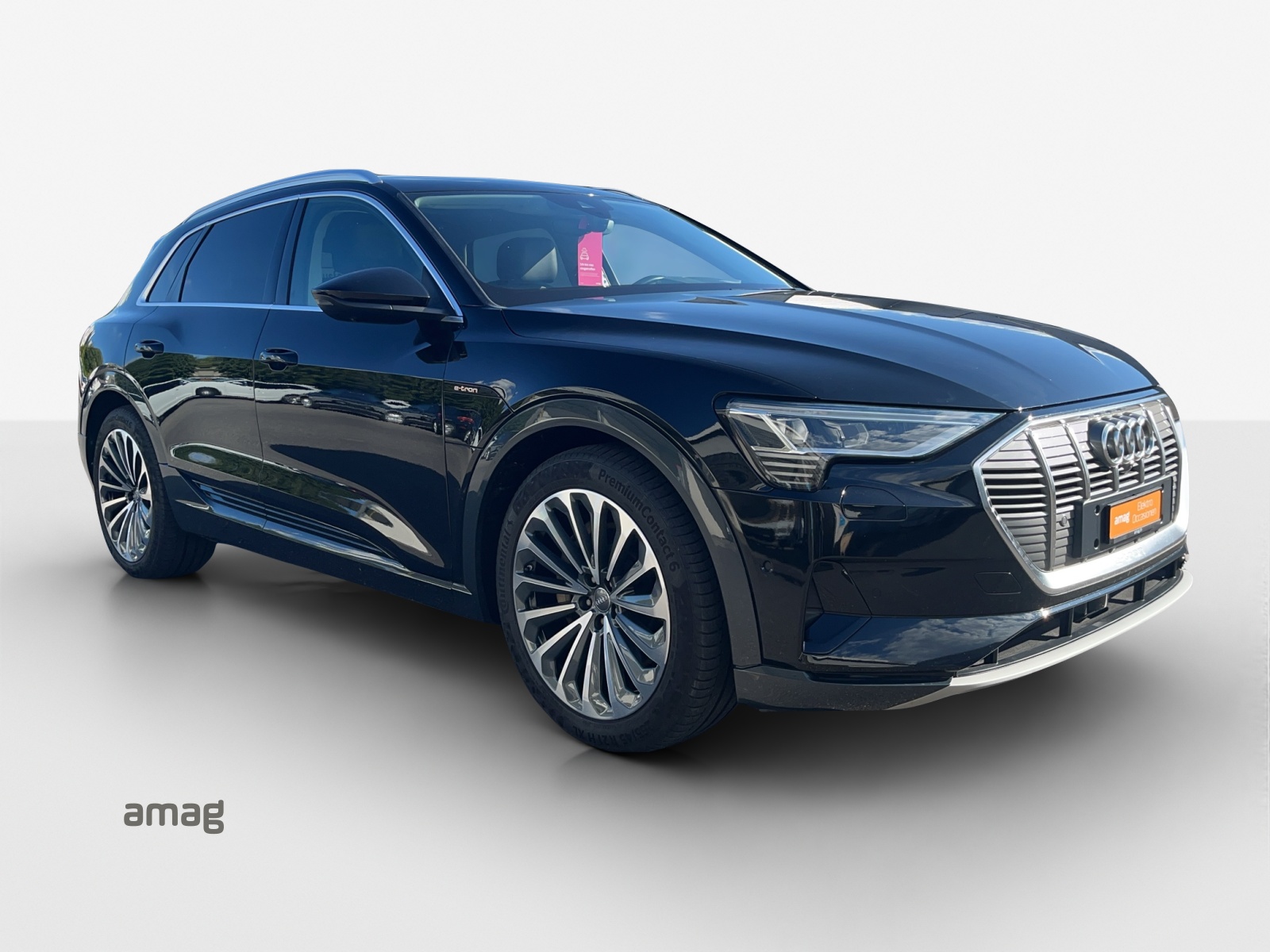 AUDI e-tron 55 Advanced quattro-image-6
