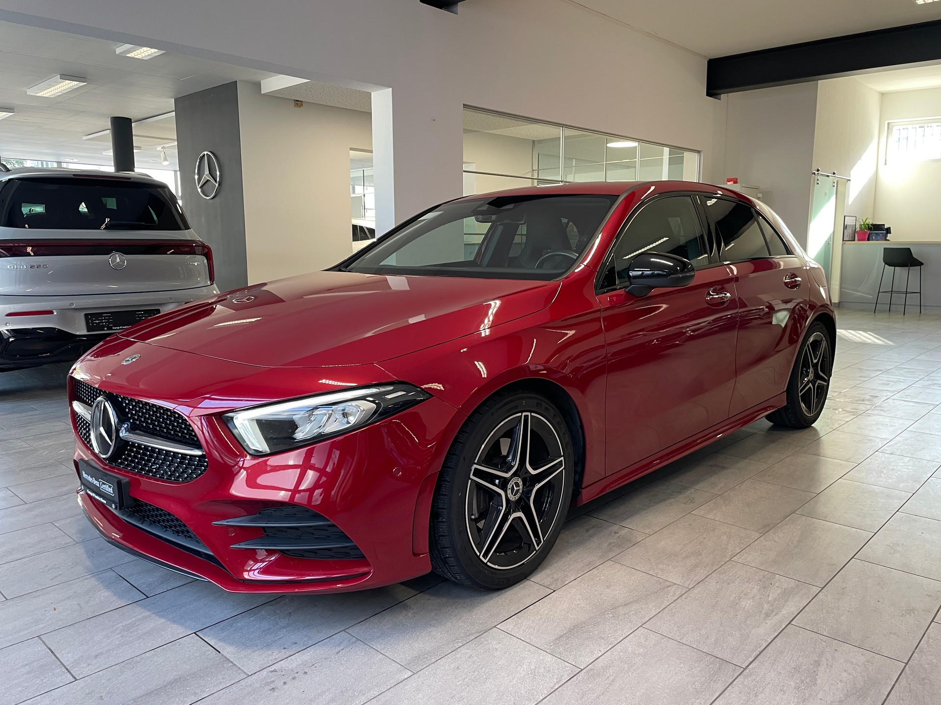 MERCEDES-BENZ A 200 AMG Line 7G-DCT-image-0