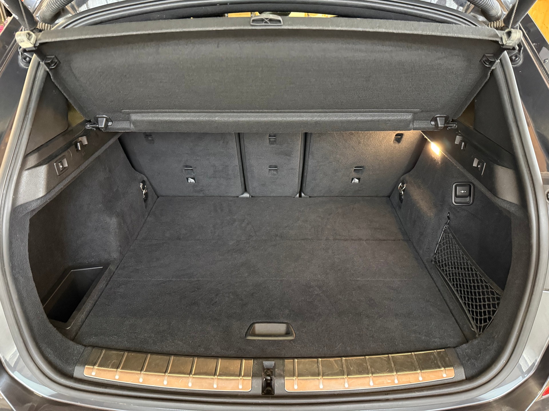 BMW X1 xDrive 20d M Sport Steptronic-image-15