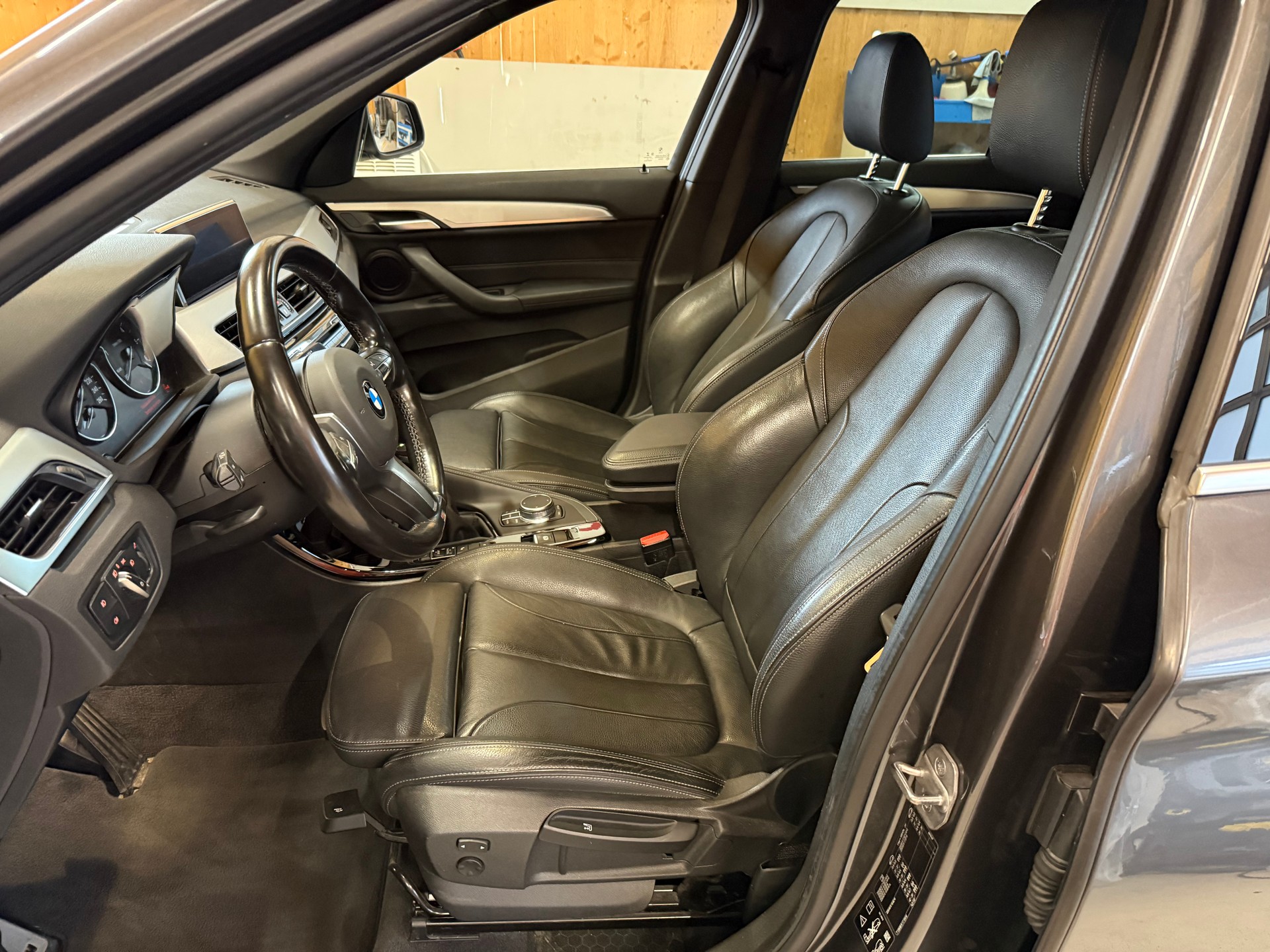 BMW X1 xDrive 20d M Sport Steptronic-image-6