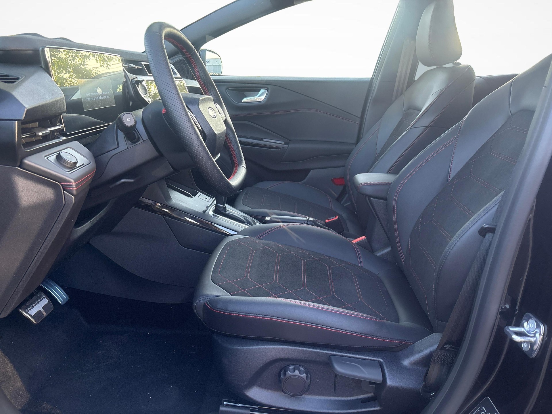 FORD Puma 1.0 EcoB Hybrid 155 ST-Line X-image-9