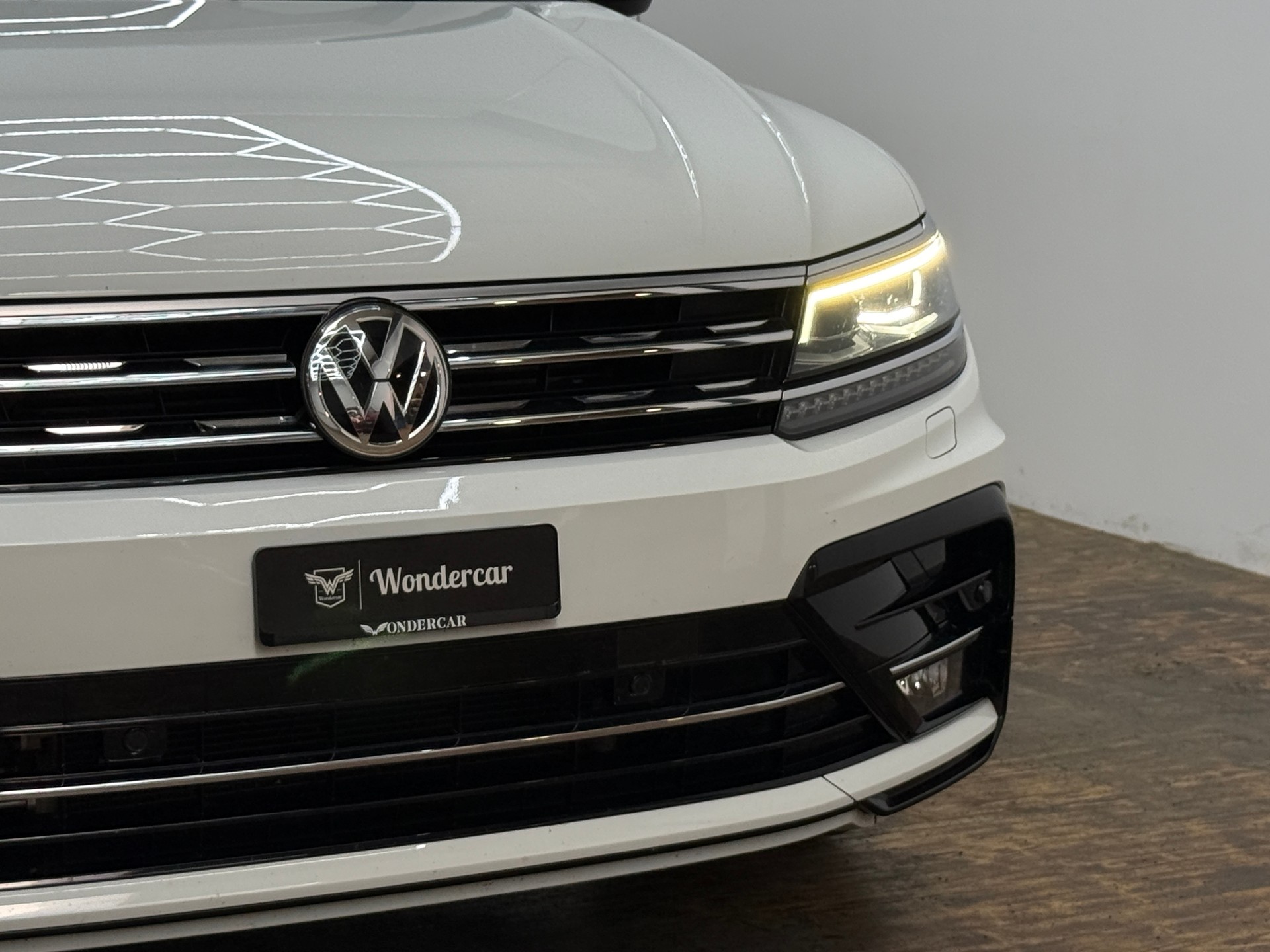 VW Tiguan 2.0TSI Highline 4Motion DSG-image-3