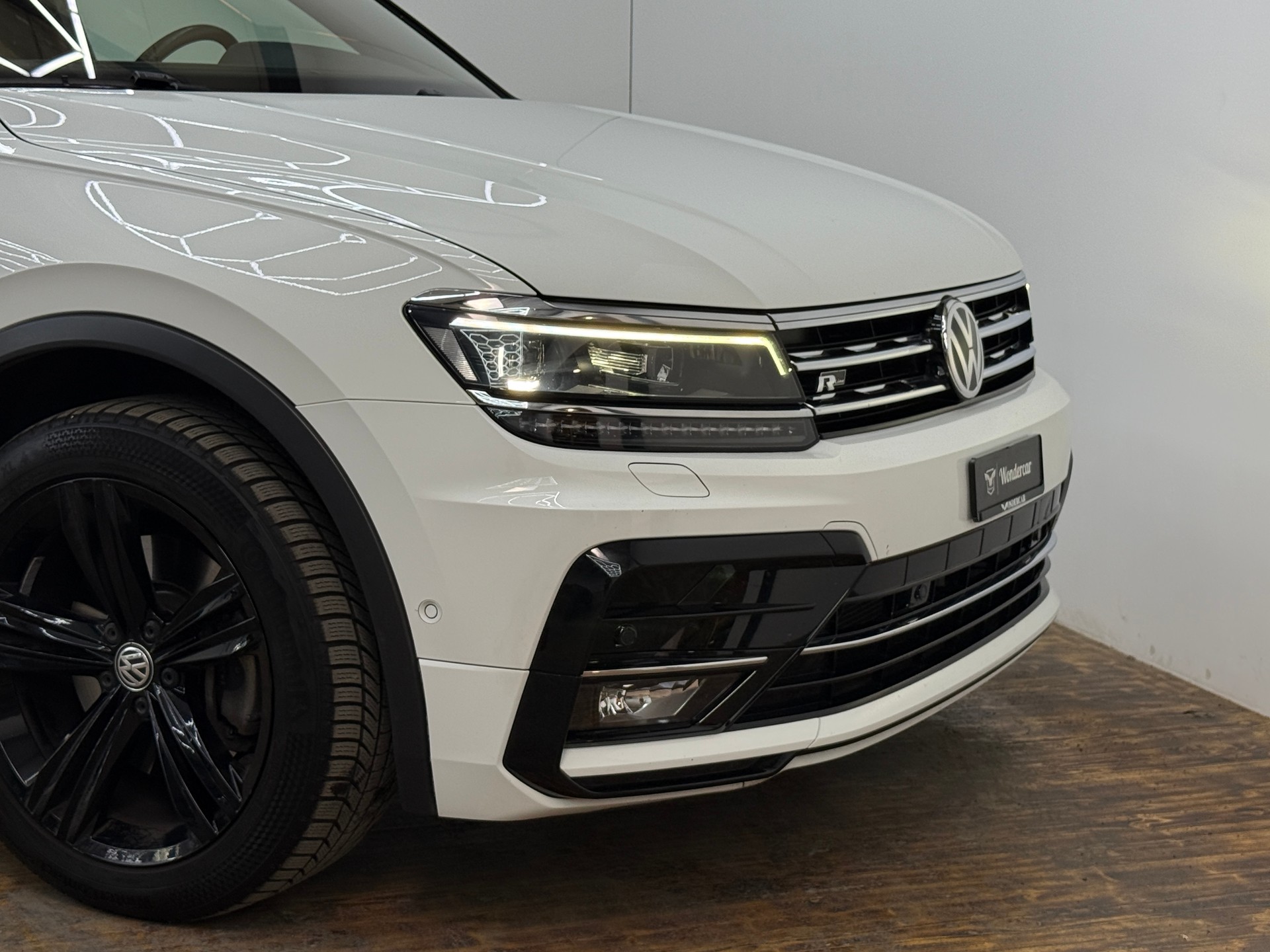 VW Tiguan 2.0TSI Highline 4Motion DSG-image-1
