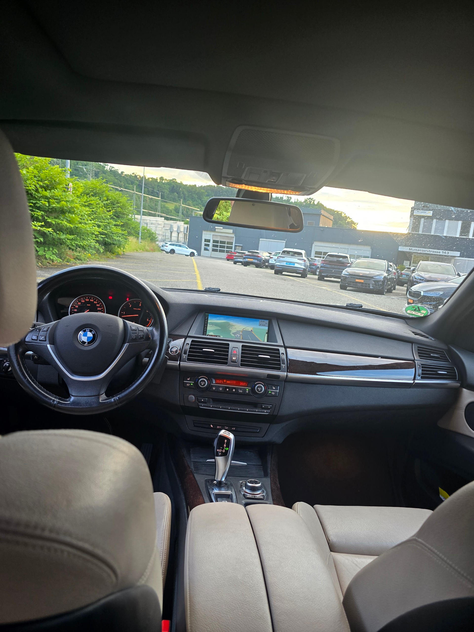 BMW 40d xDrive-image-2
