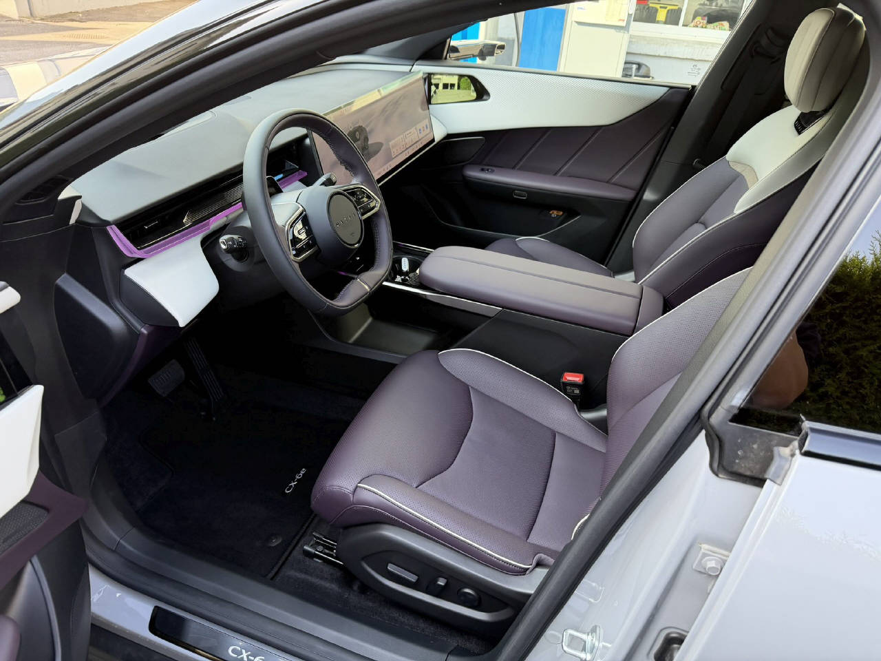 MAZDA CX-6e Takumi Plus-image-8