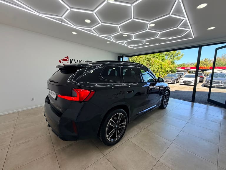 BMW X1 xDrive 23i 48V M Sport, Foto 3 von 21