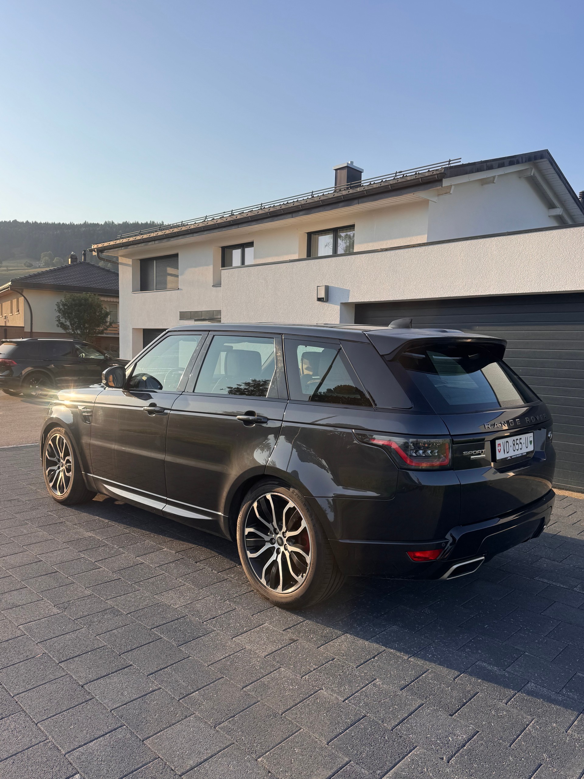 LAND ROVER Range Rover Sport 5.0 V8 S/C HSE Dynamic Automatic-image-5