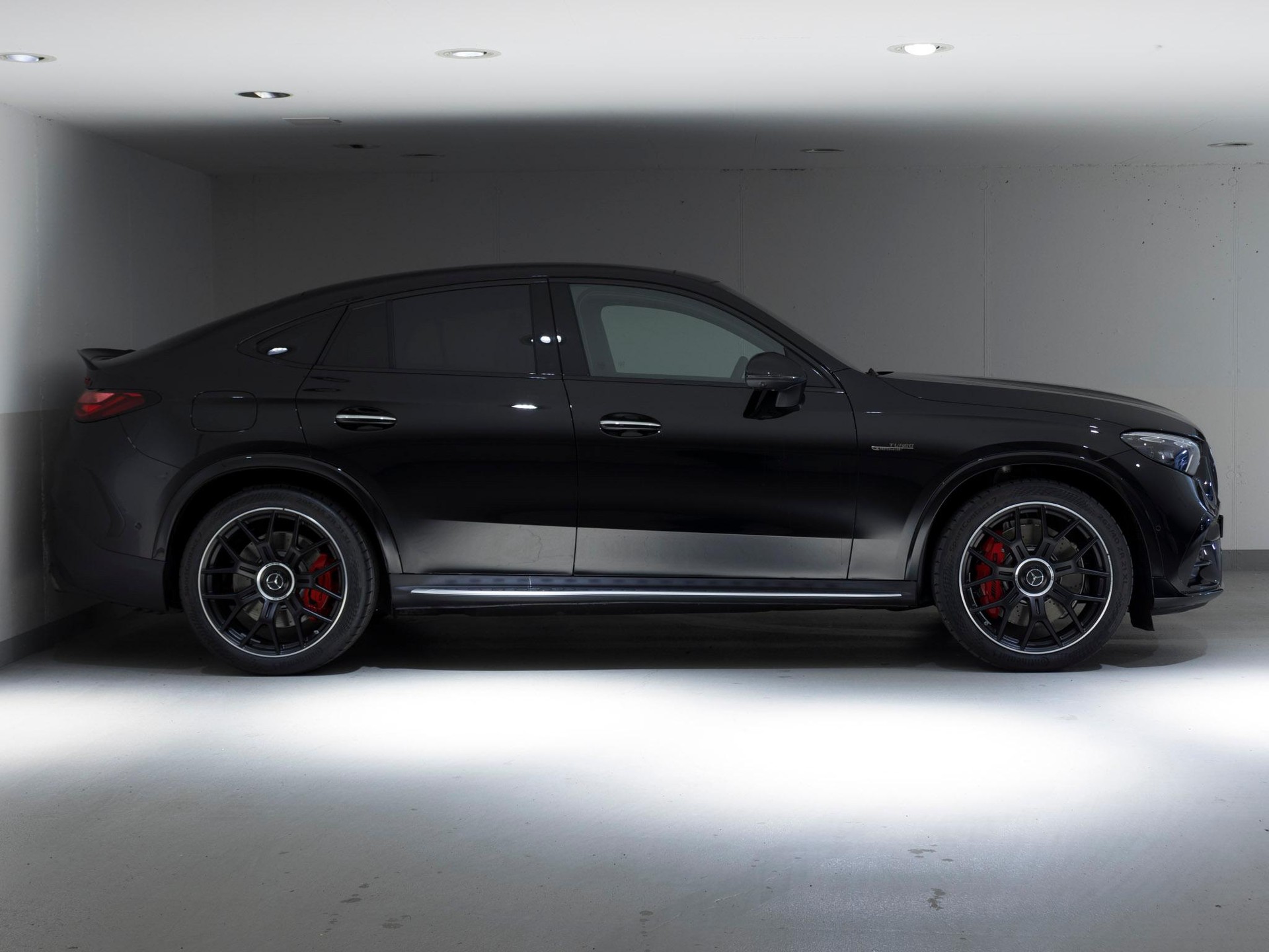 MERCEDES-BENZ GLC 63 AMG S E PERFORMANCE Coupé-image-1