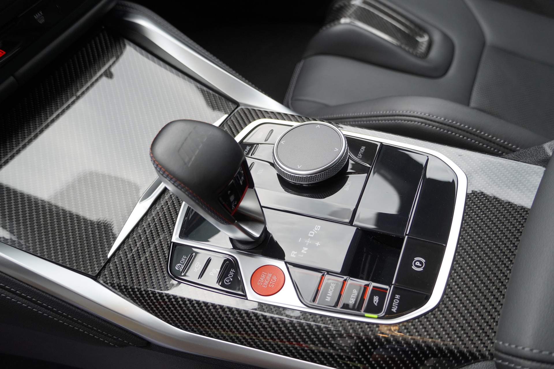 BMW M3 Competition M xDrive//M Carbon Schalensitze//M Carbon Exterieurpaket//-image-13