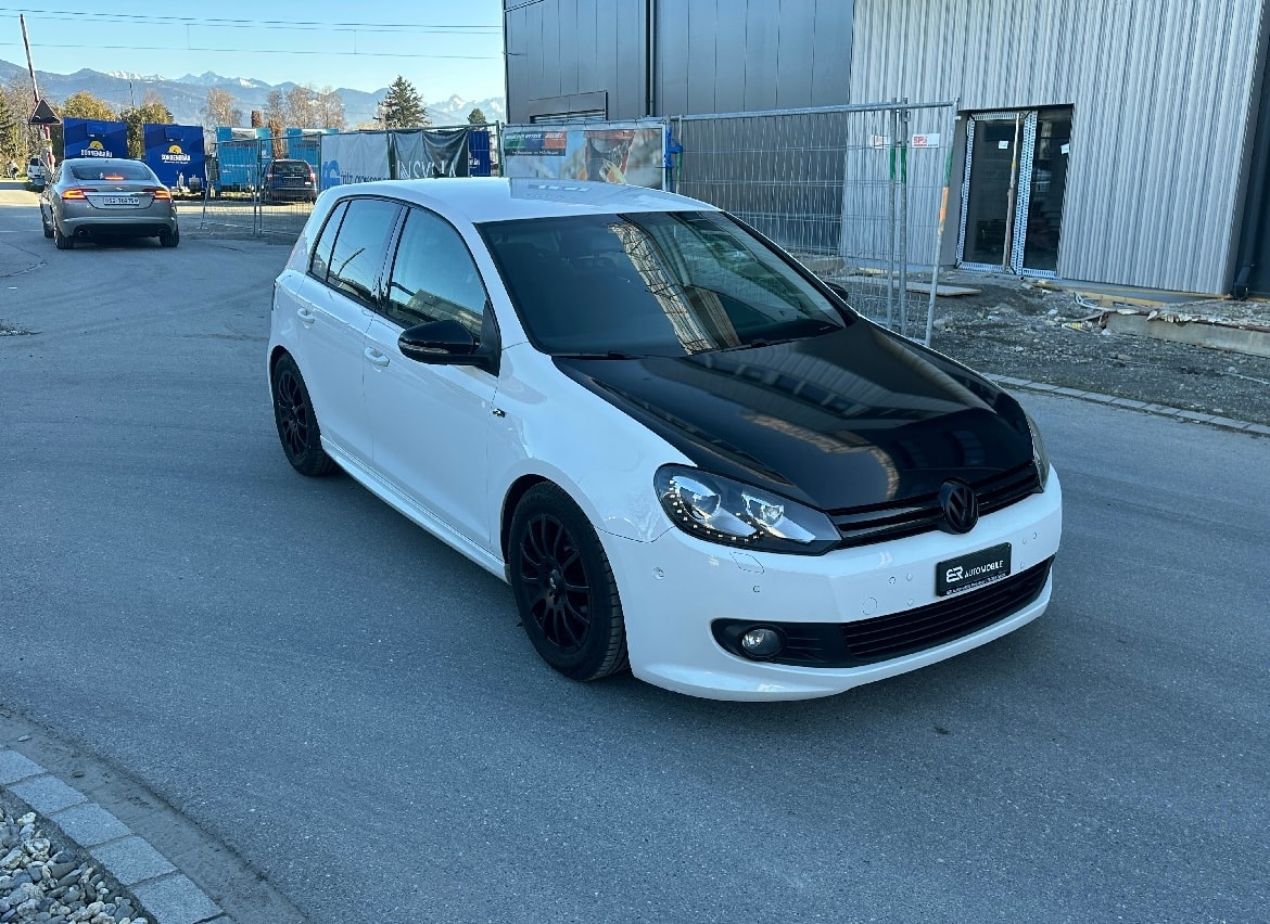 VW Golf Variant 1.2 TSI R-Line-image-1