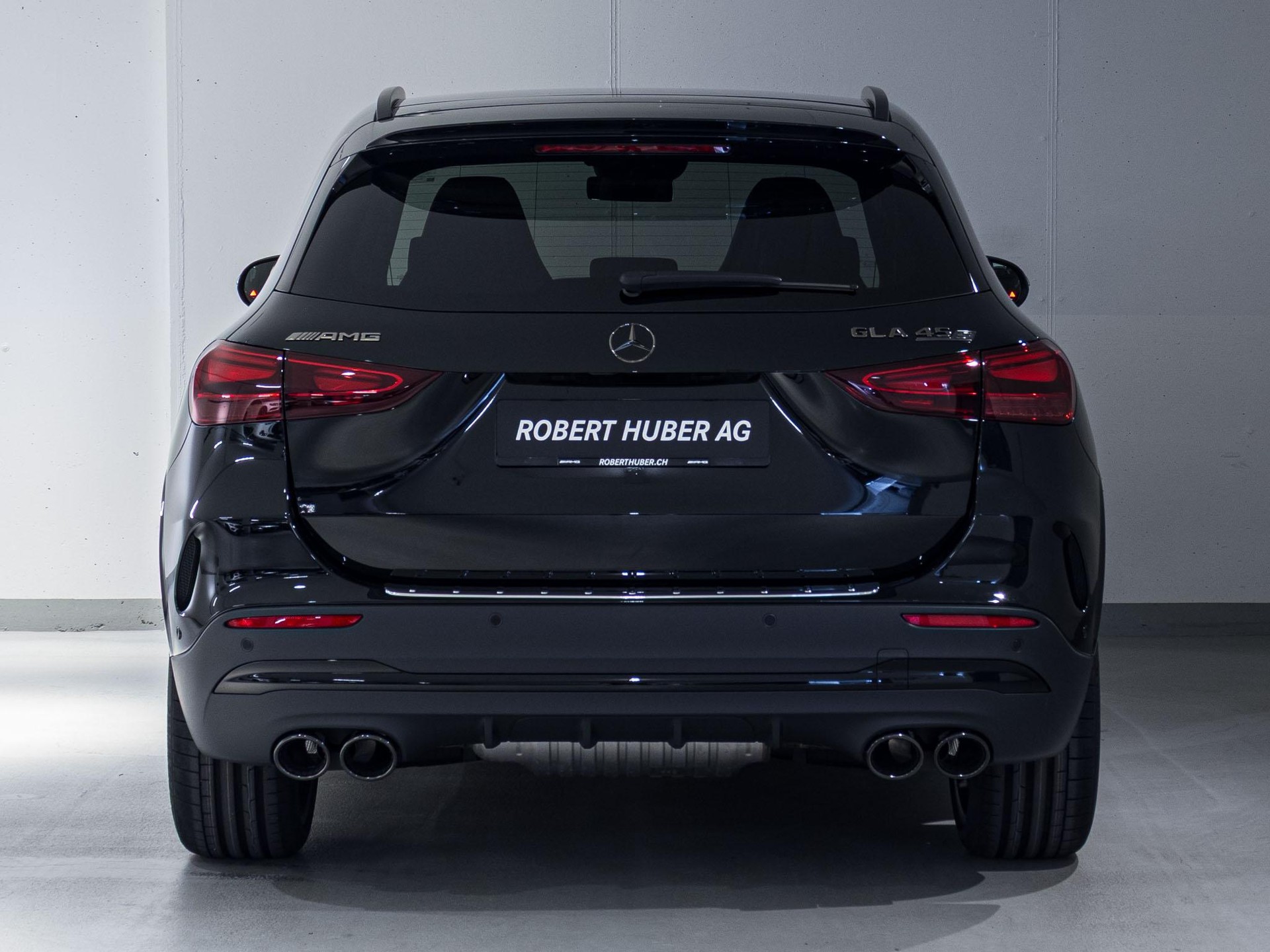 MERCEDES-BENZ GLA 45 S AMG 4MATIC+-image-5