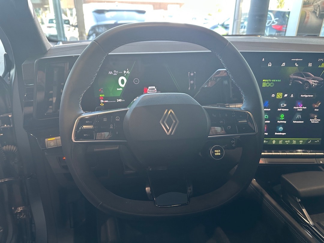 RENAULT Rafale 1.2 E-Tech Hybrid 200 Esprit Alpine-image-15