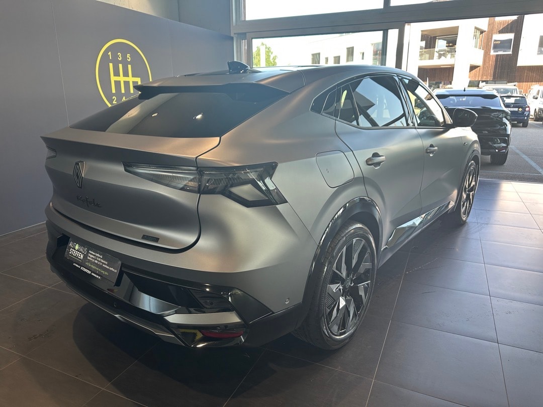 RENAULT Rafale 1.2 E-Tech Hybrid 200 Esprit Alpine-image-9