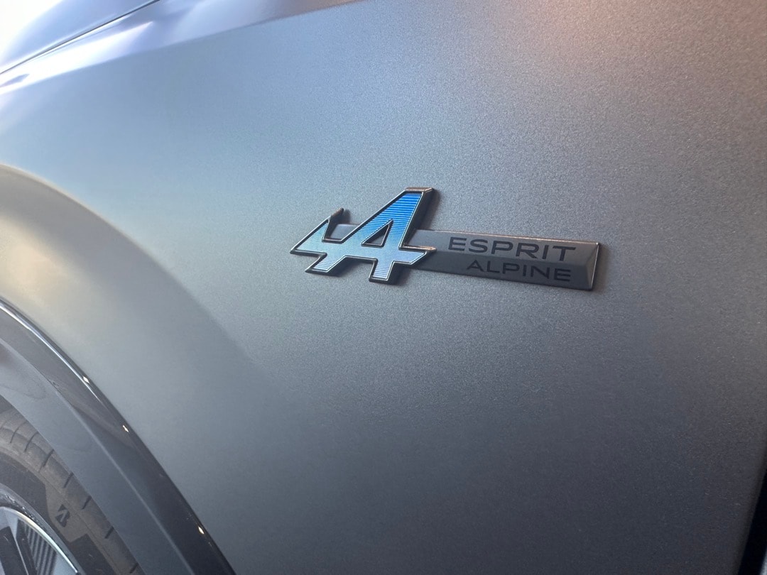 RENAULT Rafale 1.2 E-Tech Hybrid 200 Esprit Alpine-image-4