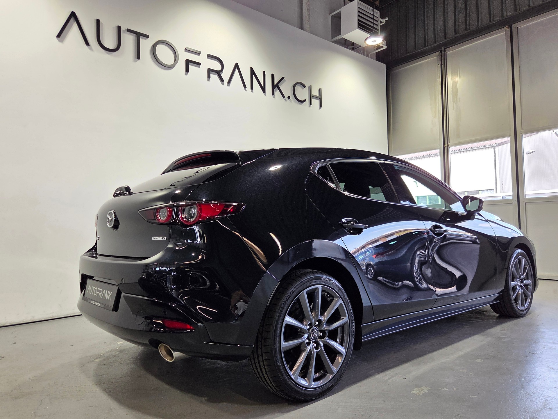 MAZDA 3 Hatchback 2.0 180 Ambition-image-2