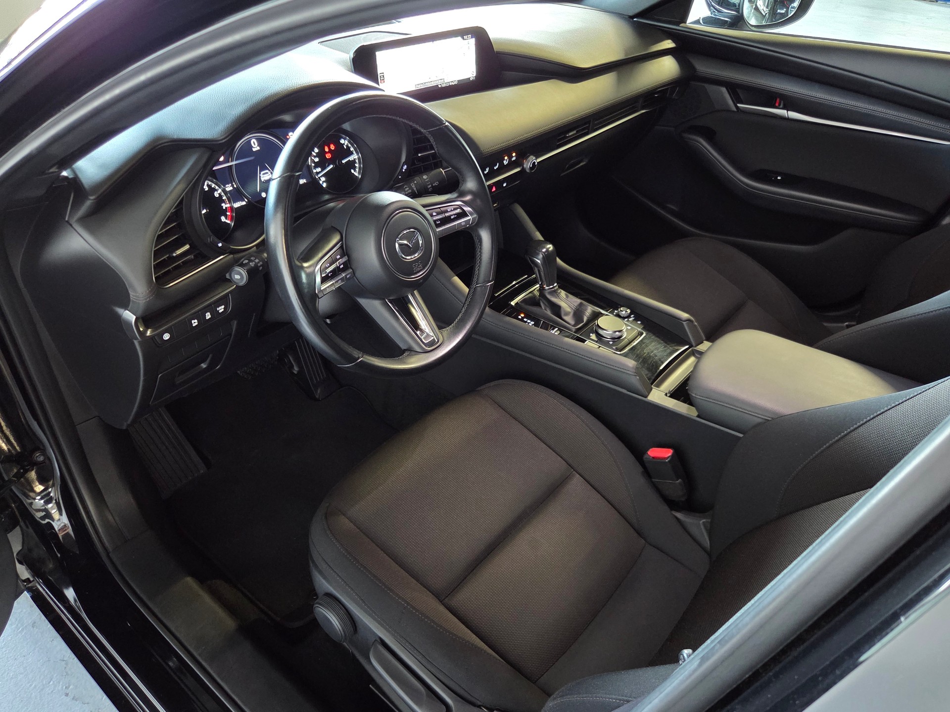 MAZDA 3 Hatchback 2.0 180 Ambition-image-3