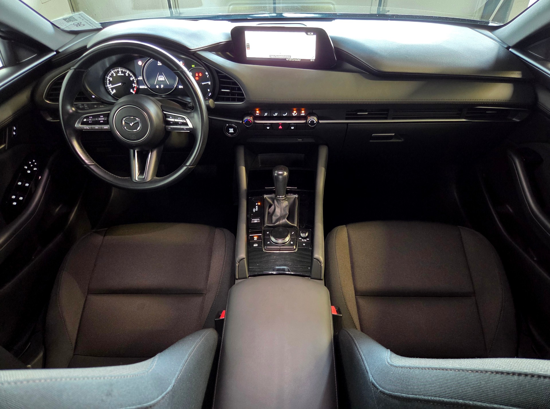MAZDA 3 Hatchback 2.0 180 Ambition-image-4